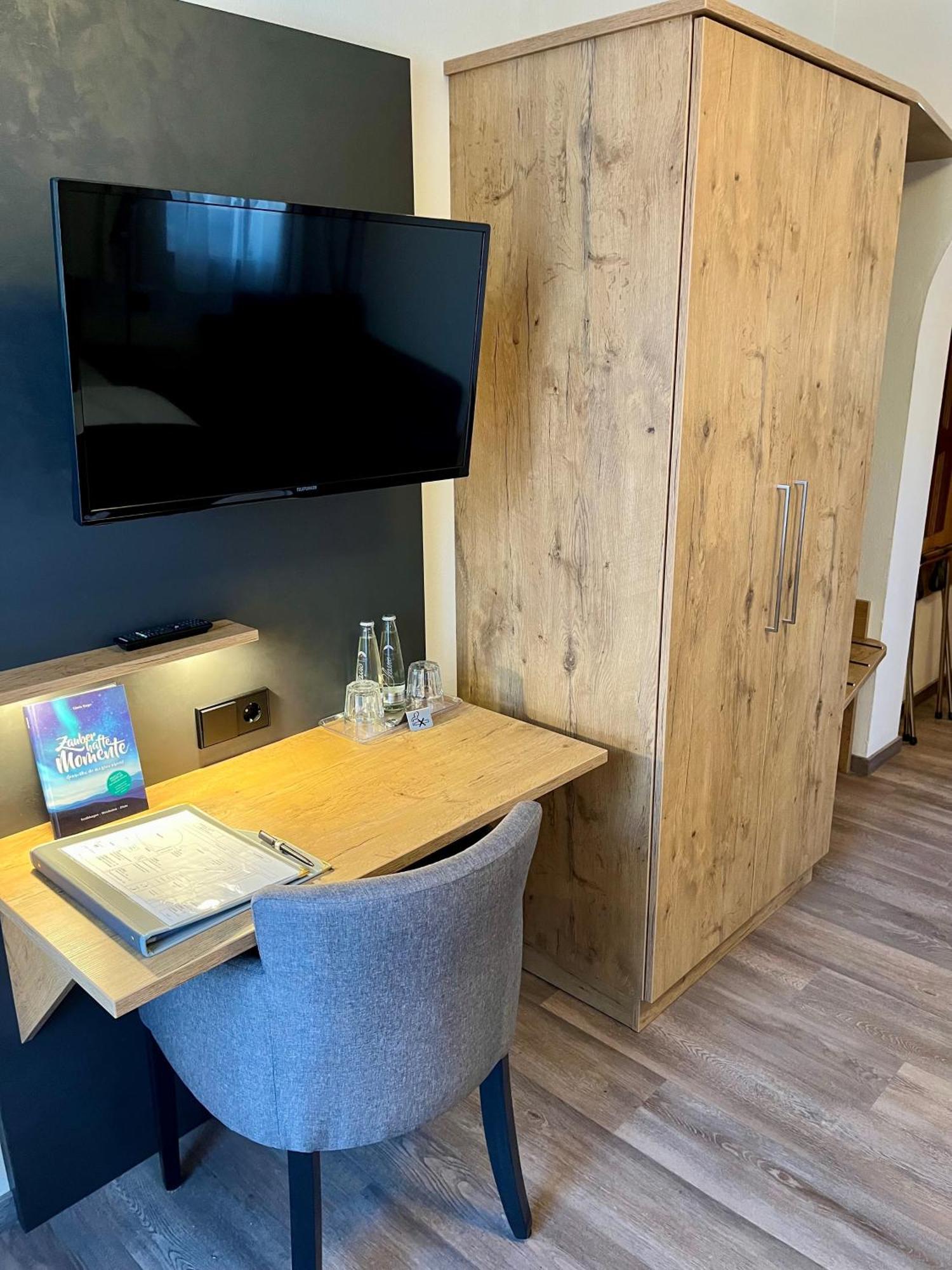 Hotel Oberwirt Obing Екстер'єр фото
