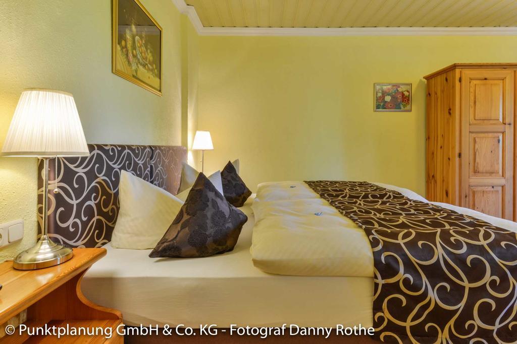 Hotel Oberwirt Obing Екстер'єр фото