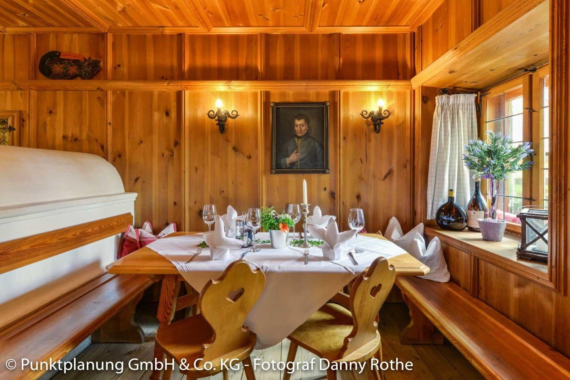 Hotel Oberwirt Obing Екстер'єр фото