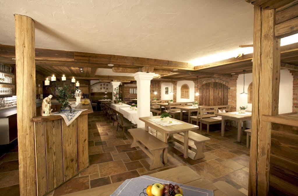 Hotel Oberwirt Obing Екстер'єр фото